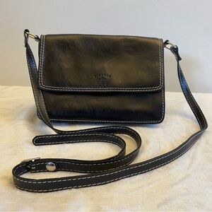 Firenze Black Leather Crossbody Purse